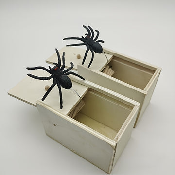 Spider Box with Fake Insects – Perfect Prank Gift for All Occasions